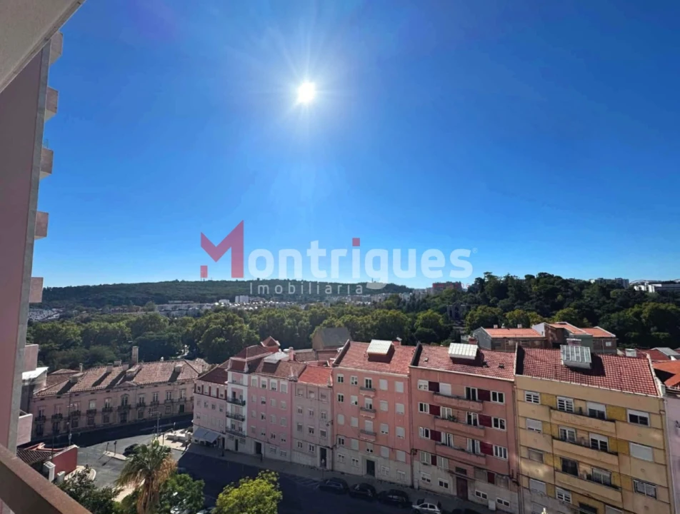Apartamento T3 para Arrendamento em São Domingos de Benfica Foto 32