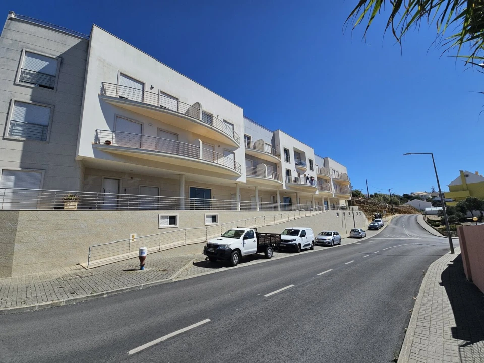 Apartamento T2 para Venda em Ericeira Foto 1
