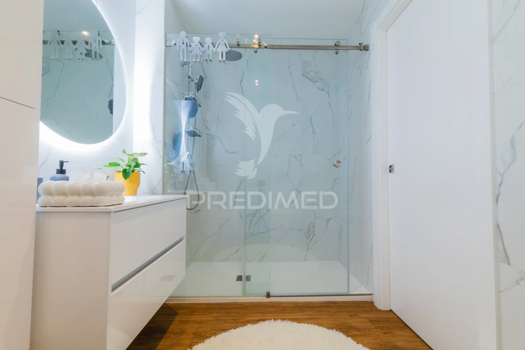 Apartamento T3 para Venda em Alvor Foto 12