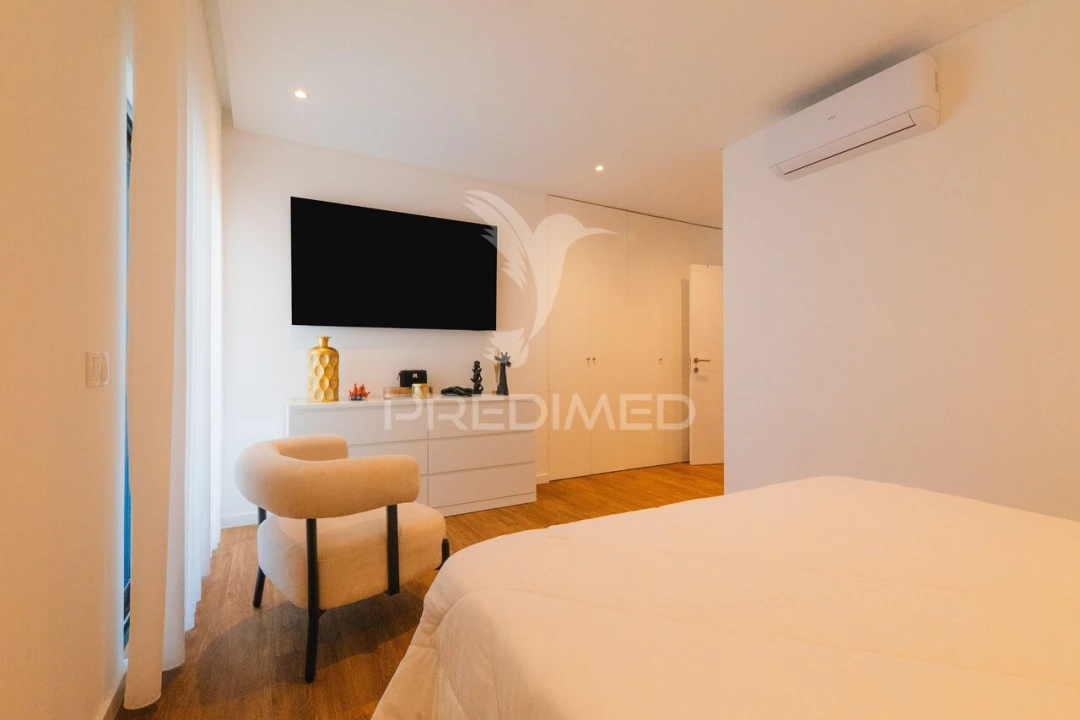 Apartamento T3 para Venda em Alvor Foto 21
