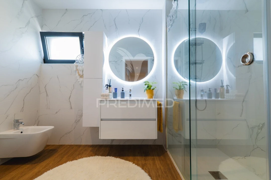 Apartamento T3 para Venda em Alvor Foto 11