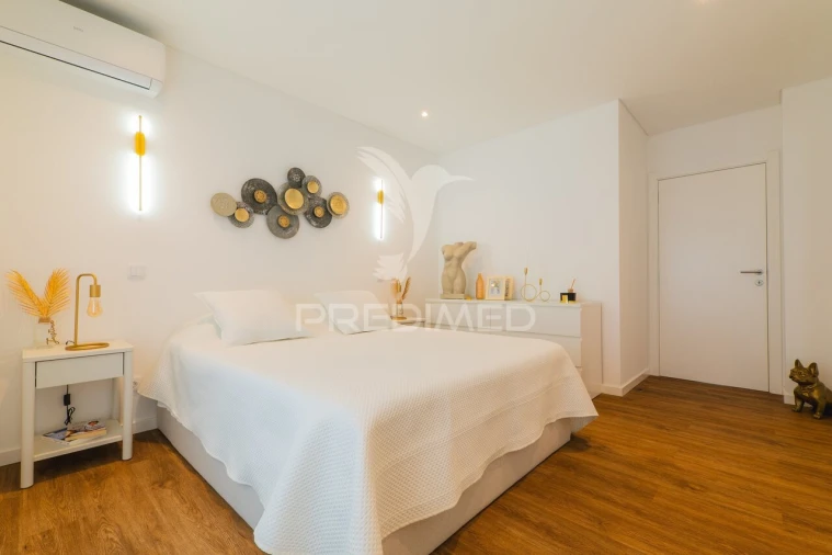 Apartamento T3 para Venda em Alvor Foto 31