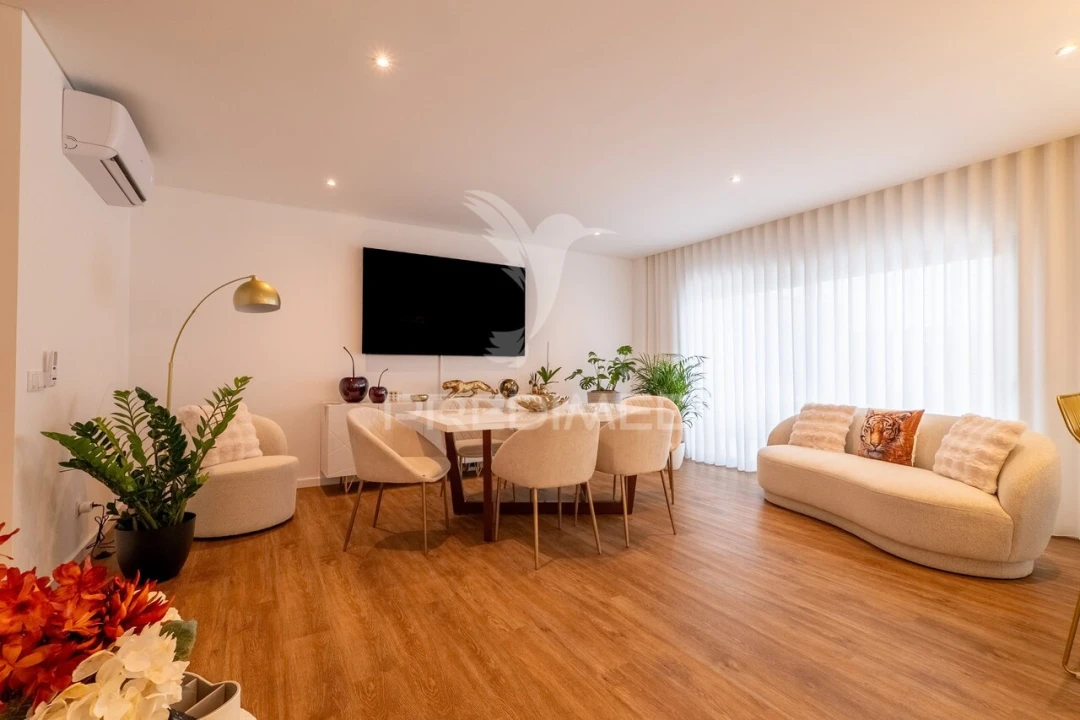 Apartamento T3 para Venda em Alvor Foto 7