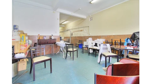 Negócio para Venda em Cedofeita, Santo Ildefonso, Sé, Miragaia, São Nicolau e Vitória