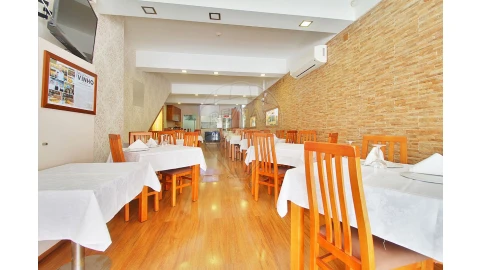 Negócio para Venda em Cedofeita, Santo Ildefonso, Sé, Miragaia, São Nicolau e Vitória