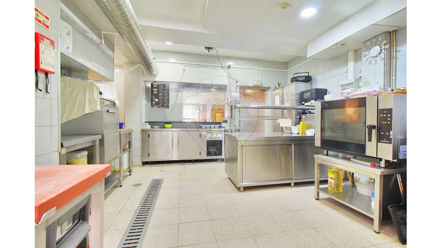 Negócio para Venda em Cedofeita, Santo Ildefonso, Sé, Miragaia, São Nicolau e Vitória Foto 8