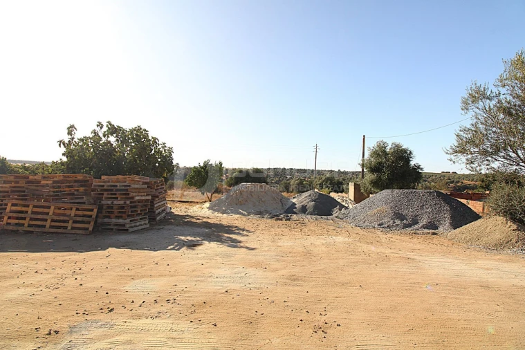 Terreno para Venda em Torrão Foto 10