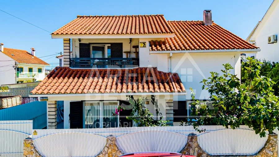 Moradia T3 para Venda em Quinta do Conde