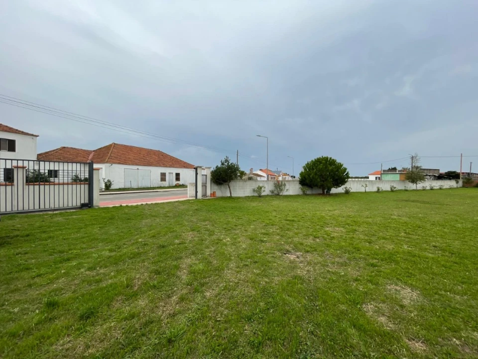 Moradia T3 para Venda em Bunheiro Foto 44