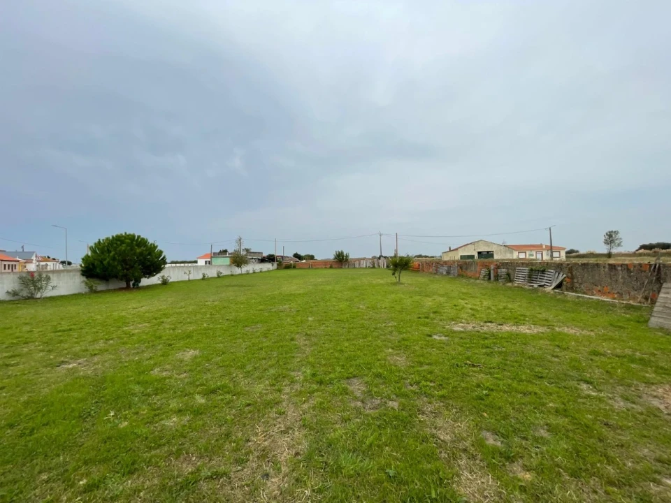Moradia T3 para Venda em Bunheiro Foto 45
