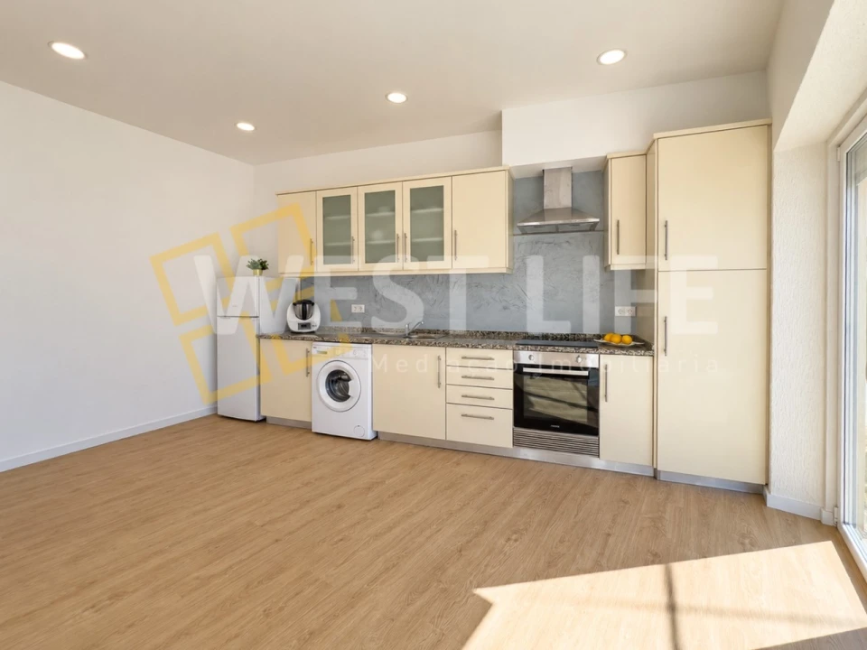 Moradia T2 para Venda em Lourinhã e Atalaia Foto 3