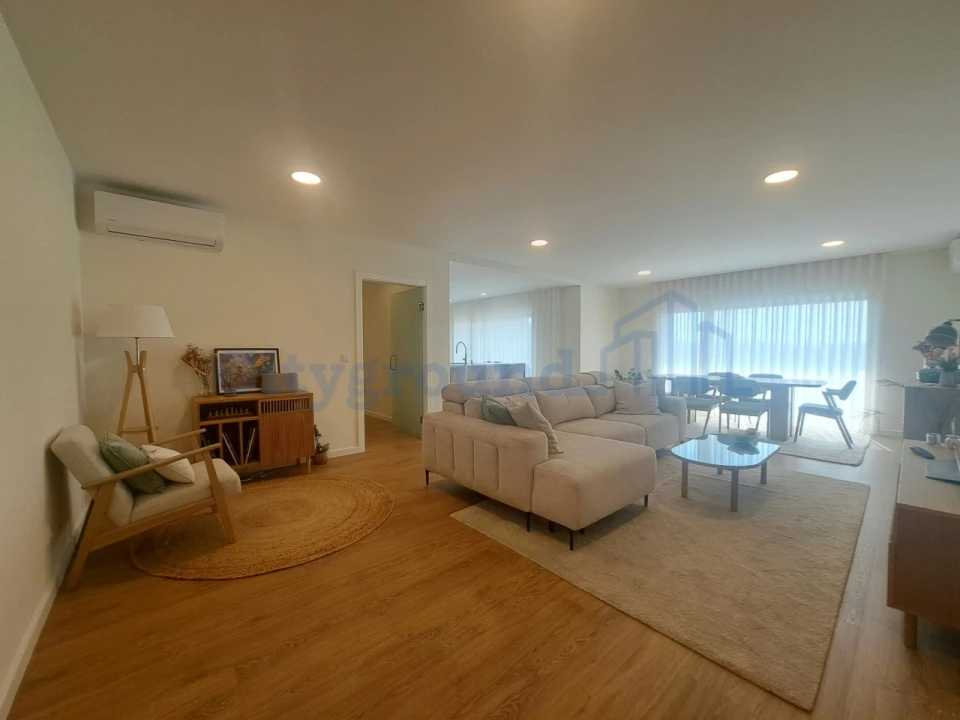 Apartamento T3 para Venda em Marrazes e Barosa Foto 2