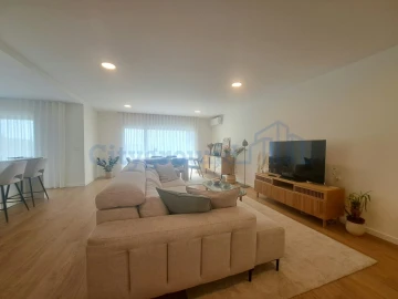 Apartamento T3 para Venda em Marrazes e Barosa