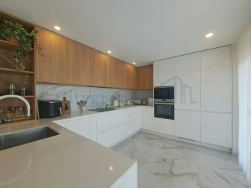 Apartamento T3 para Venda em Marrazes e Barosa