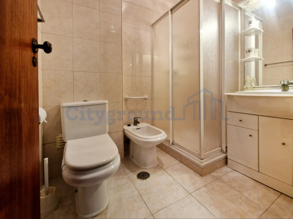Apartamento T3 para Venda em Odivelas Foto 11