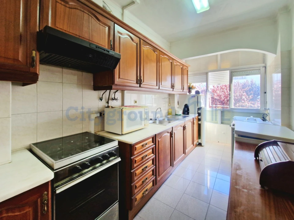Apartamento T3 para Venda em Odivelas Foto 14