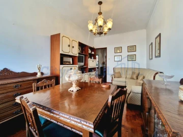 Apartamento T3 para Venda em Odivelas