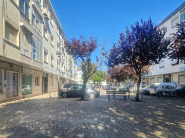 Apartamento T3 para Venda em Odivelas