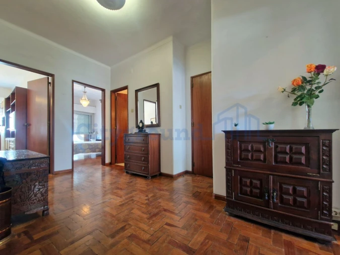 Apartamento T3 para Venda em Odivelas Foto 6