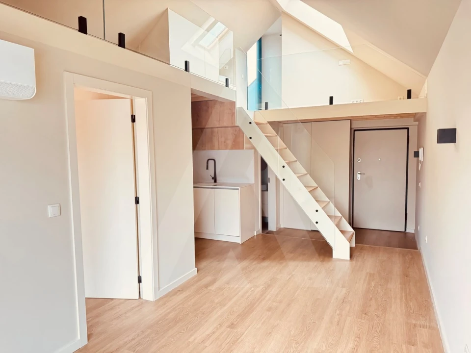 Apartamento T1 para Venda em Glória e Vera Cruz Foto 7