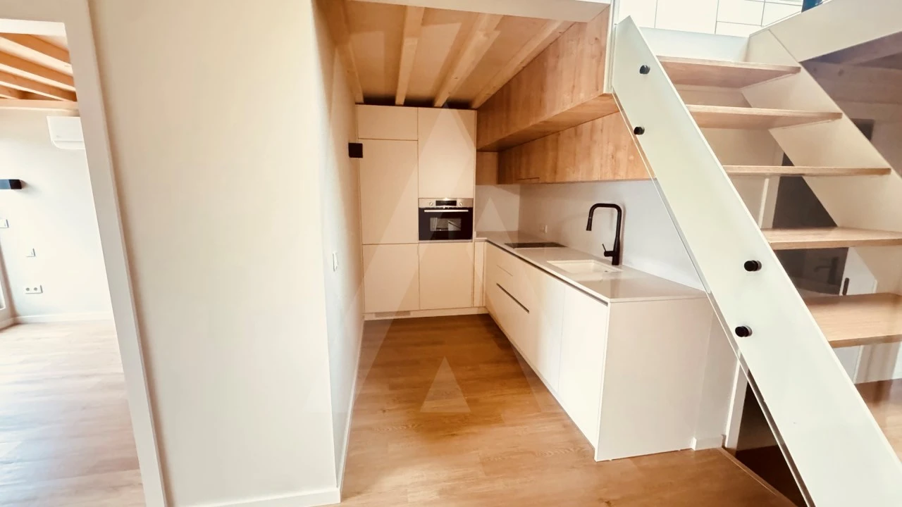 Apartamento T1 para Venda em Glória e Vera Cruz Foto 15
