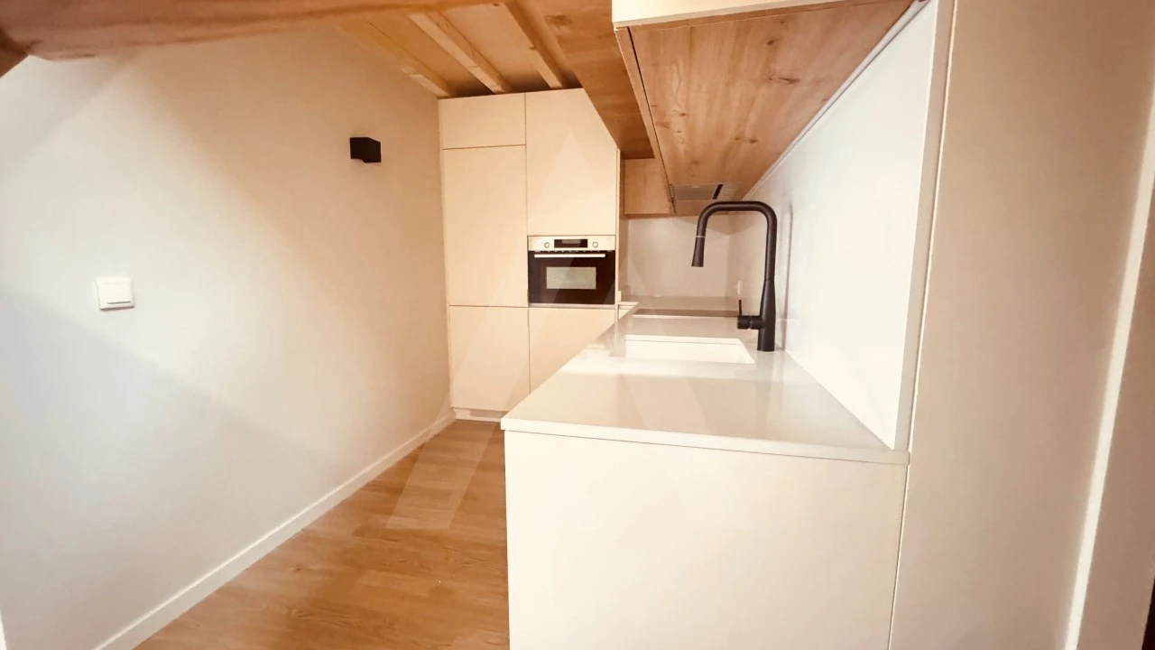 Apartamento T1 para Venda em Glória e Vera Cruz Foto 17