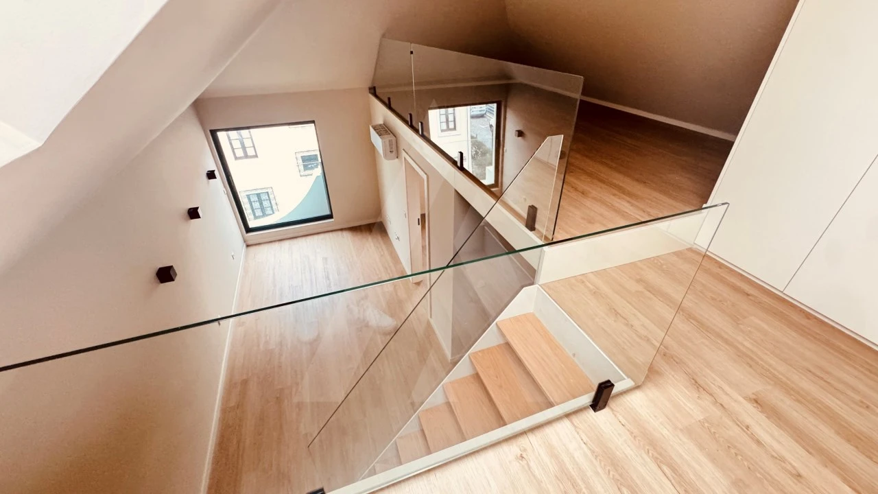 Apartamento T1 para Venda em Glória e Vera Cruz Foto 23