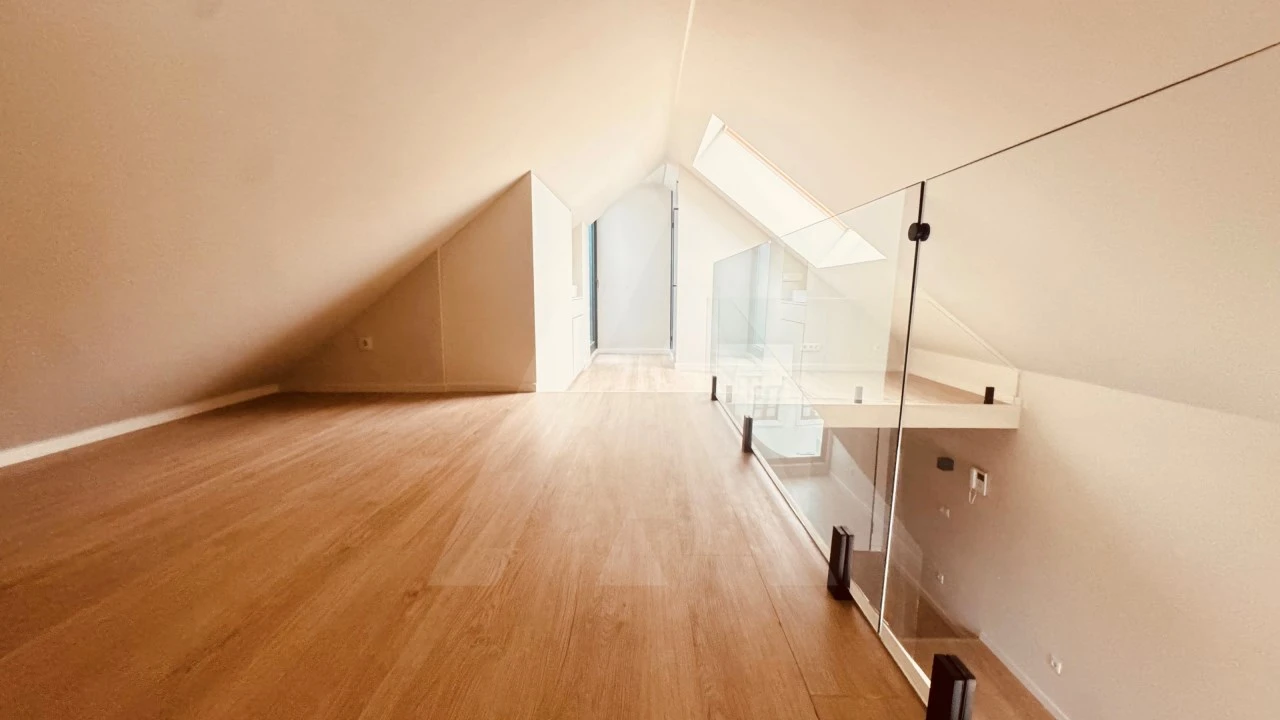 Apartamento T1 para Venda em Glória e Vera Cruz Foto 25