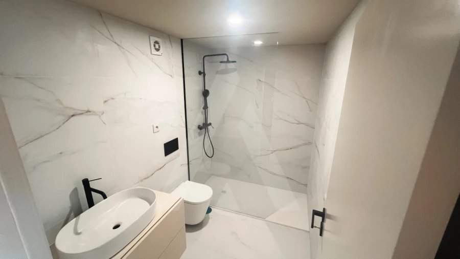 Apartamento T1 para Venda em Glória e Vera Cruz Foto 21