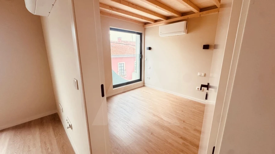 Apartamento T1 para Venda em Glória e Vera Cruz Foto 11