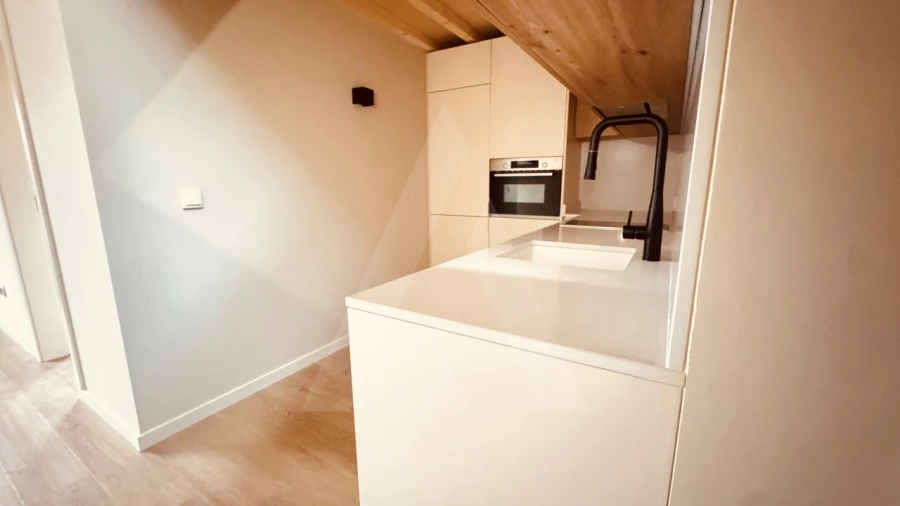 Apartamento T1 para Venda em Glória e Vera Cruz Foto 18