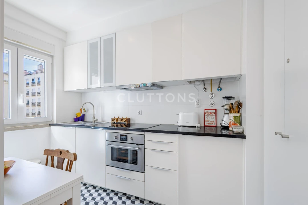 Apartamento T1 para Venda em Campo de Ourique Foto 3