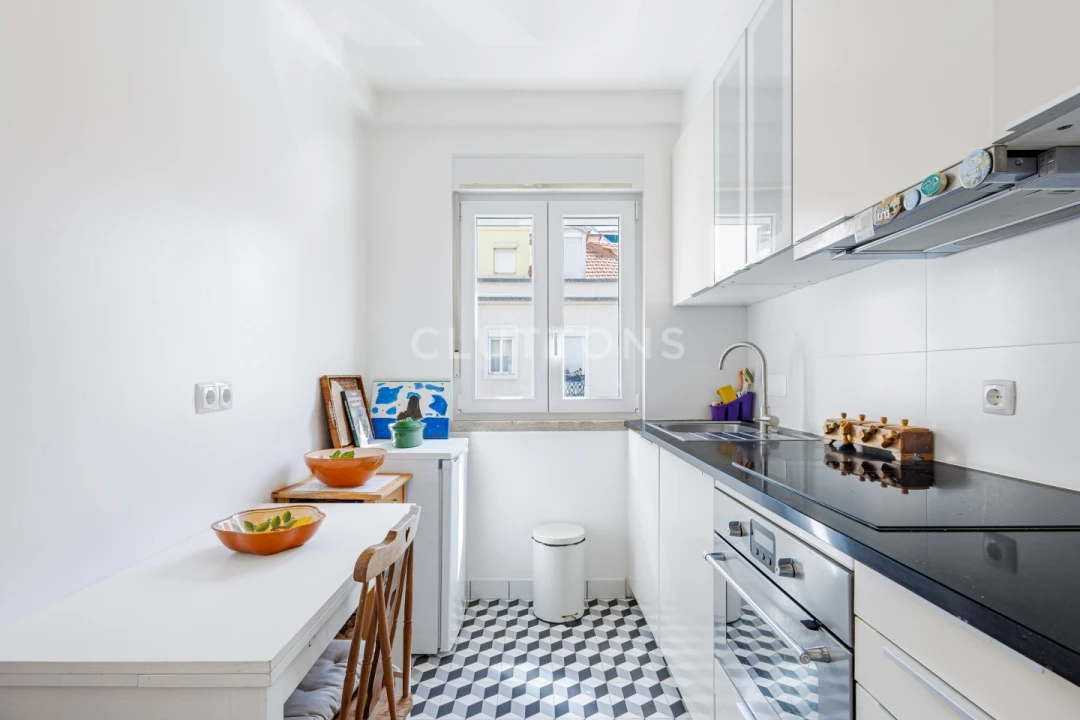 Apartamento T1 para Venda em Campo de Ourique Foto 9