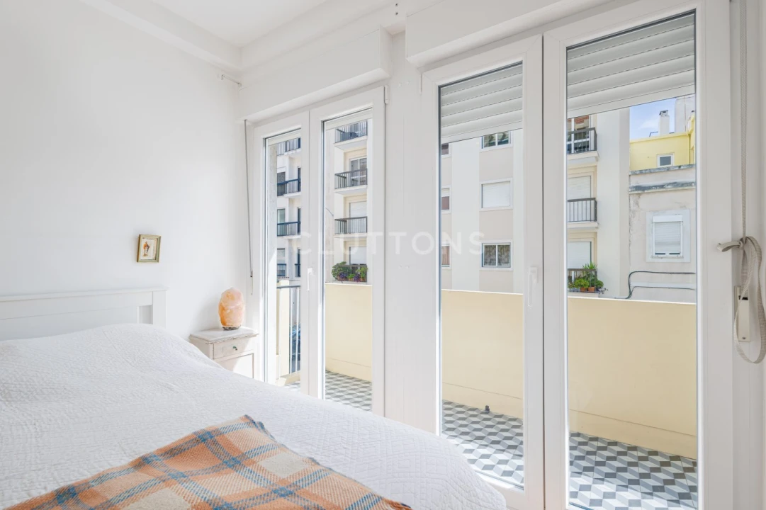 Apartamento T1 para Venda em Campo de Ourique Foto 16