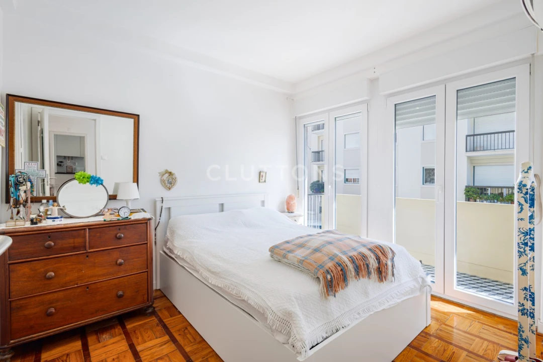 Apartamento T1 para Venda em Campo de Ourique Foto 17