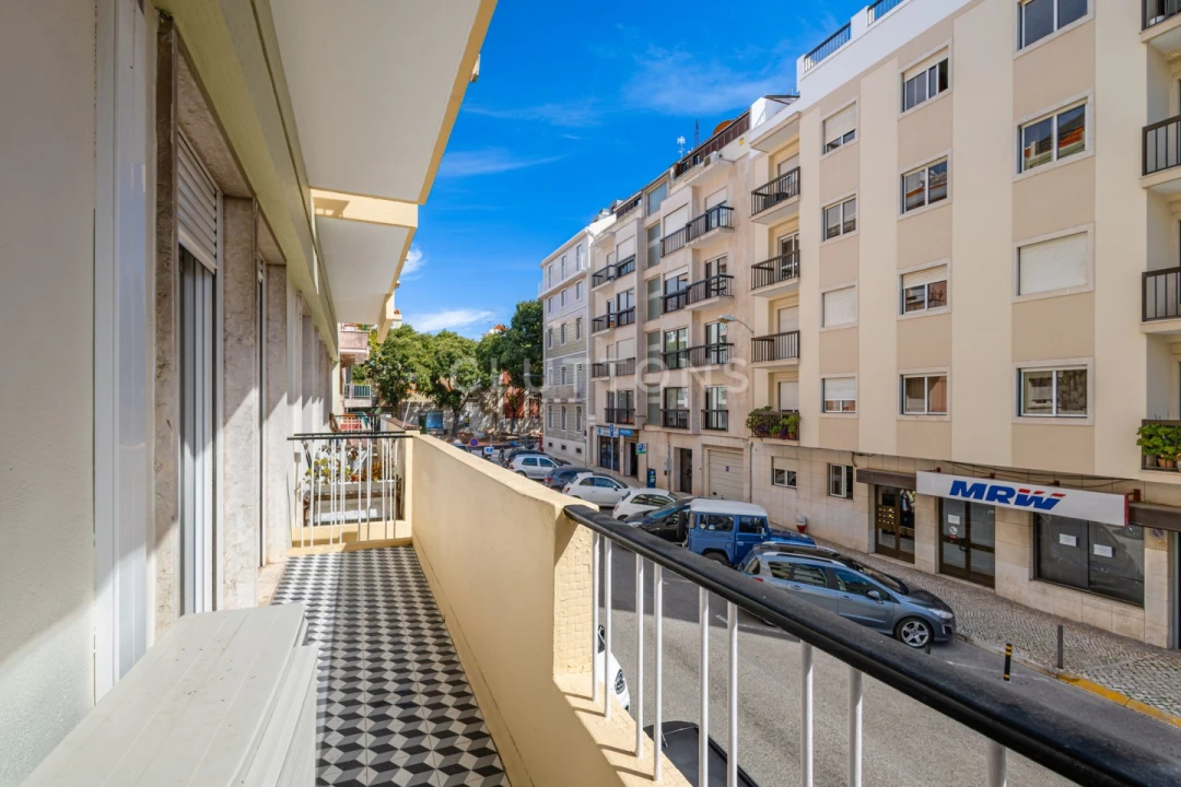Apartamento T1 para Venda em Campo de Ourique Foto 24