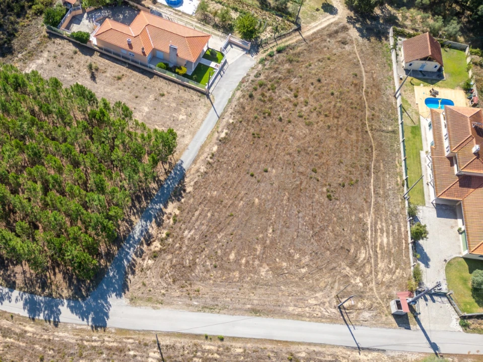 Terreno para Venda em Maceira Foto 19