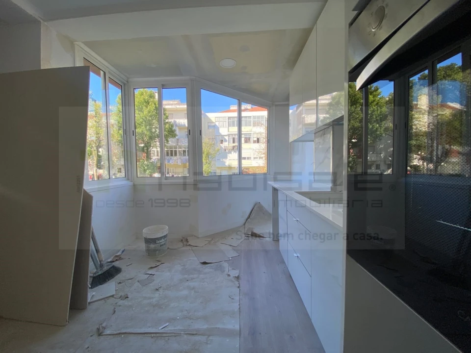 Apartamento T3 para Venda em Venteira Foto 5