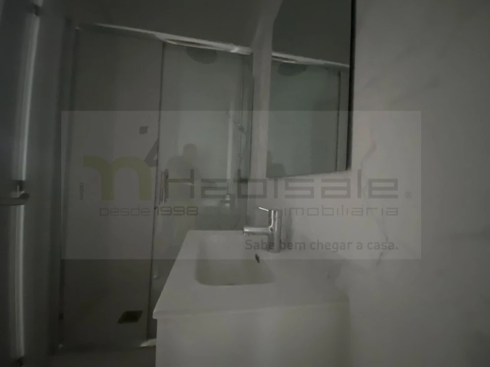 Apartamento T3 para Venda em Venteira Foto 31