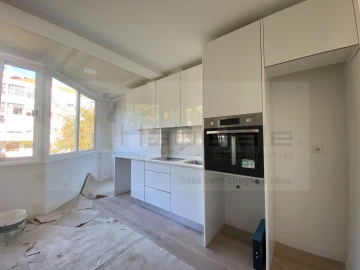 Apartamento T3 para Venda em Venteira