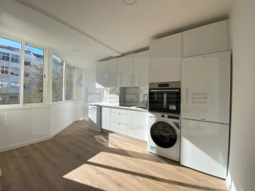Apartamento T3 para Venda em Venteira