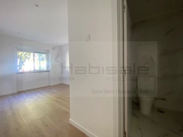 Apartamento T3 para Venda em Venteira
