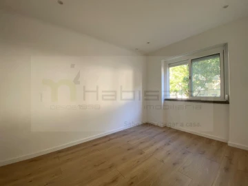 Apartamento T3 para Venda em Venteira
