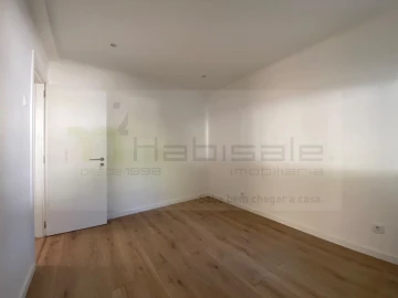 Apartamento T3 para Venda em Venteira