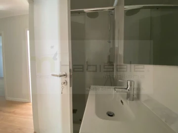 Apartamento T3 para Venda em Venteira