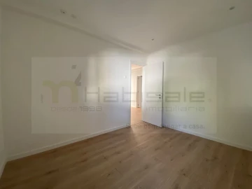 Apartamento T3 para Venda em Venteira