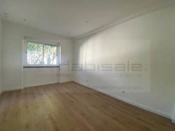 Apartamento T3 para Venda em Venteira