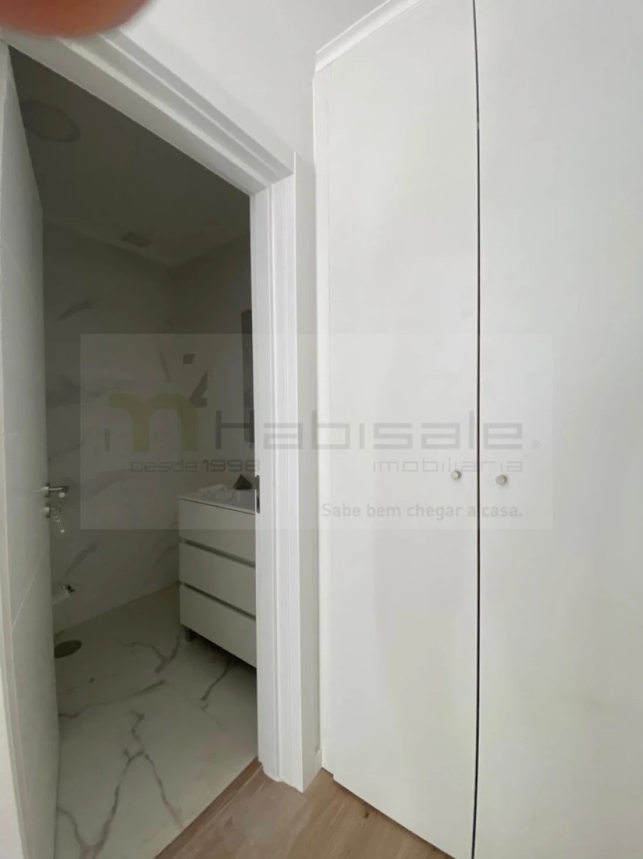 Apartamento T3 para Venda em Venteira Foto 22