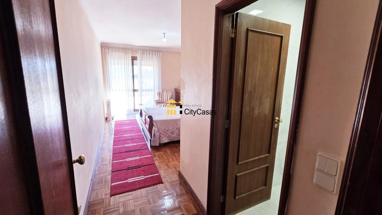 Apartamento T3 para Venda em Aguas Santas Foto 17