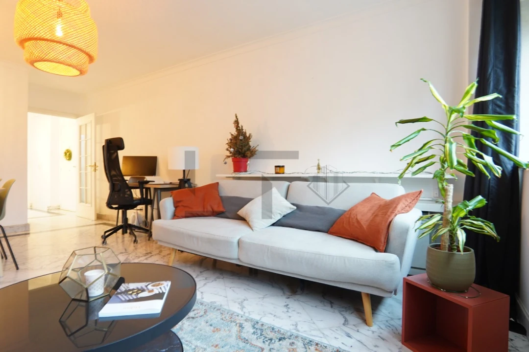 Apartamento T1 para Arrendamento em Arroios Foto 4